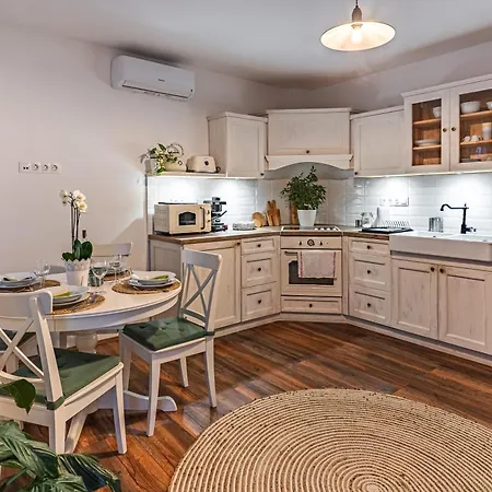 아파트 Neidhardt Vendeghaz *