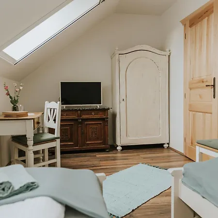 Neidhardt Vendeghaz Bóly