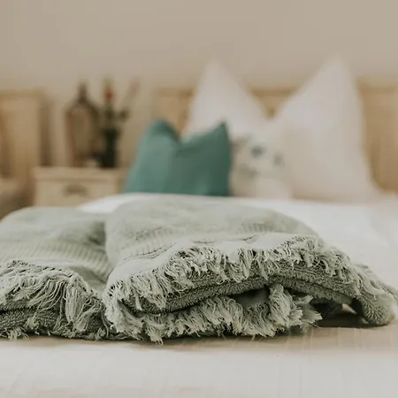 Neidhardt Vendeghaz 아파트 Bóly