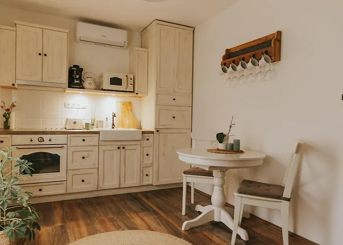 Neidhardt Vendeghaz Apartmán